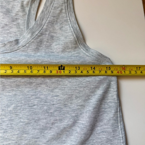 Lululemon Women’s Love Tank in Light Gray, Size 6 - Picture 11 of 12